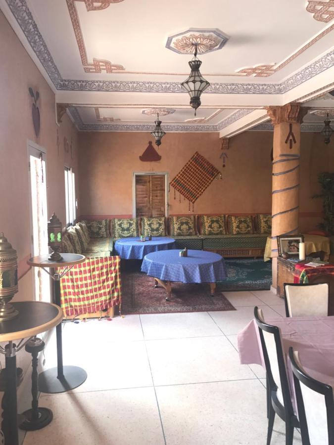 Auberge Restaurant Zahra Boumalne Dış mekan fotoğraf