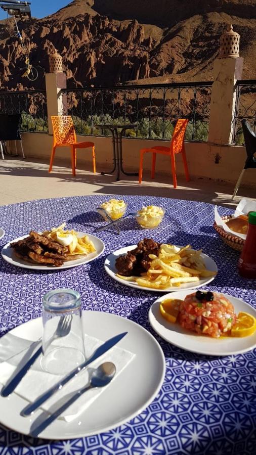 Auberge Restaurant Zahra Boumalne Dış mekan fotoğraf